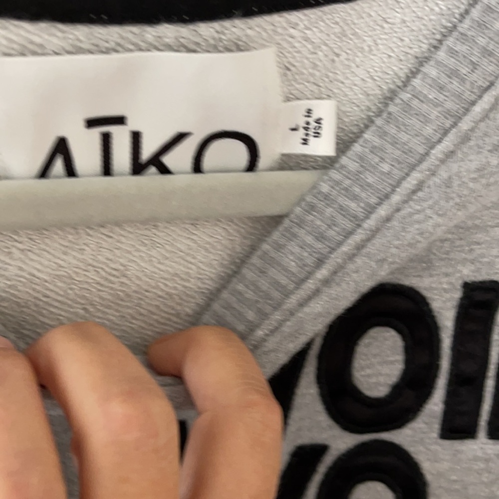 AIKO Au Revoir Tokyo sweatshirt Large - Picture 7 of 9